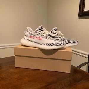 Yeezy zebra 350